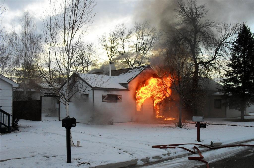 fire 1024x678 - Surviving a Sub-Zero Season